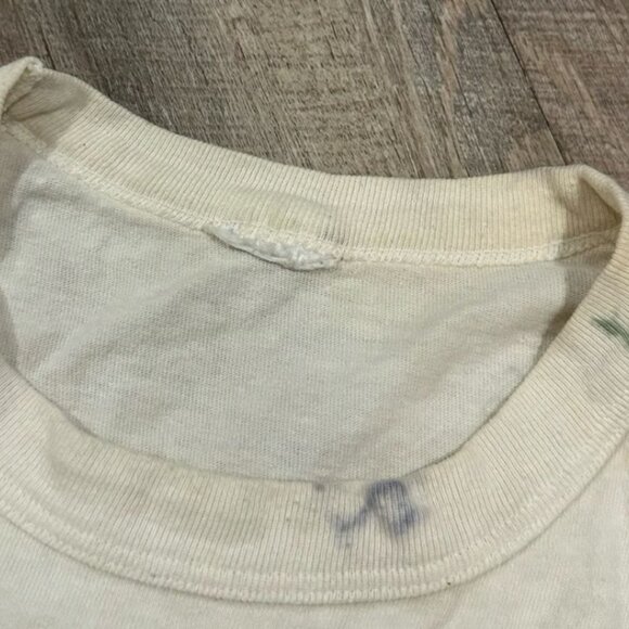 Vintage 90s Muscle/Smoothie Promo Cut off Shirt - Picture 3 of 7